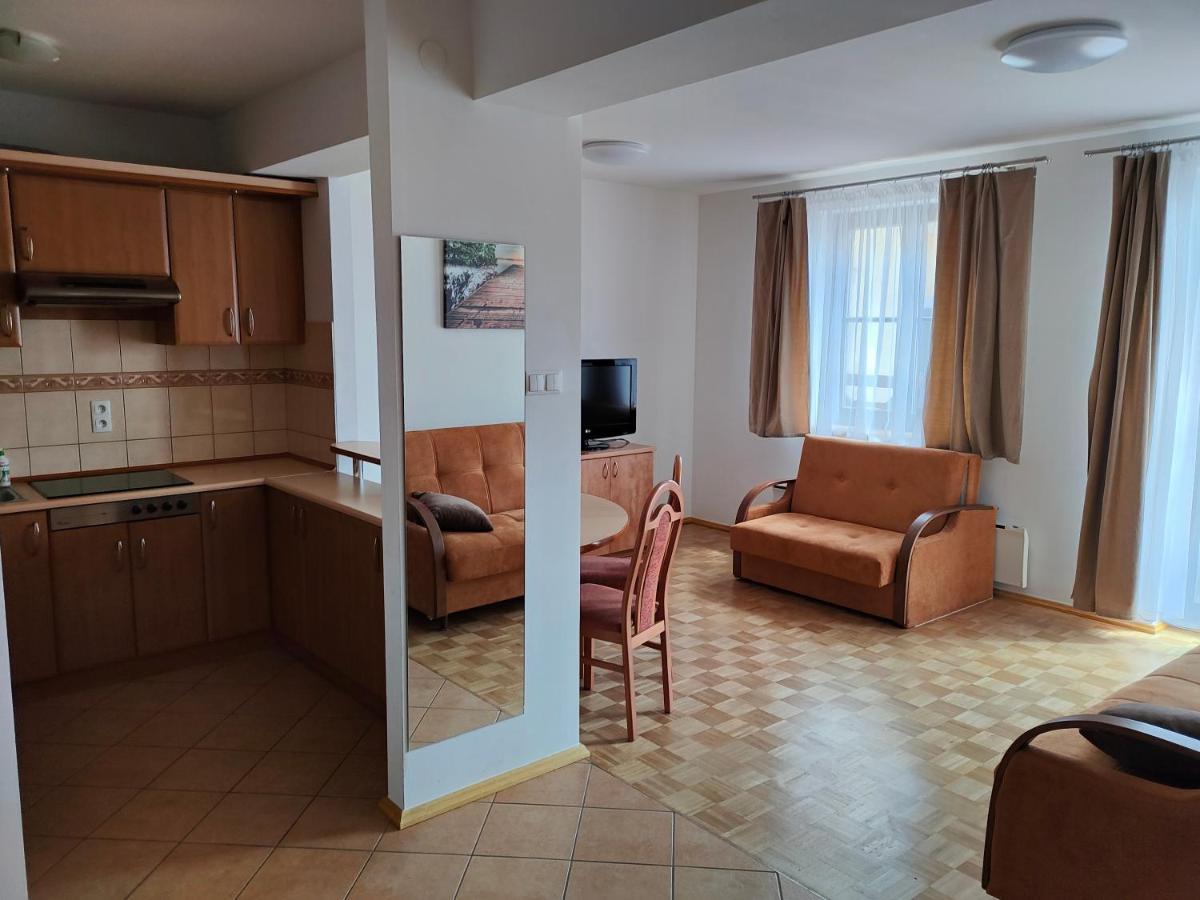 Apartamenty Kasztanowa Міколайкі Екстер'єр фото